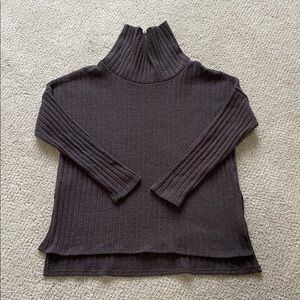 Women's Ribbed Turtleneck Sweater